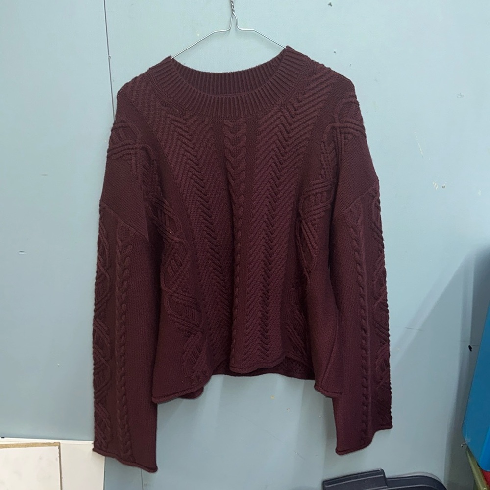 Theory sweater